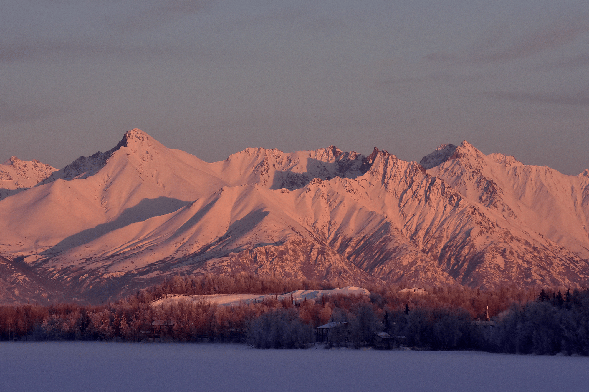 2022-MKTG-Photo-AlaskaStock2-WEB-v01