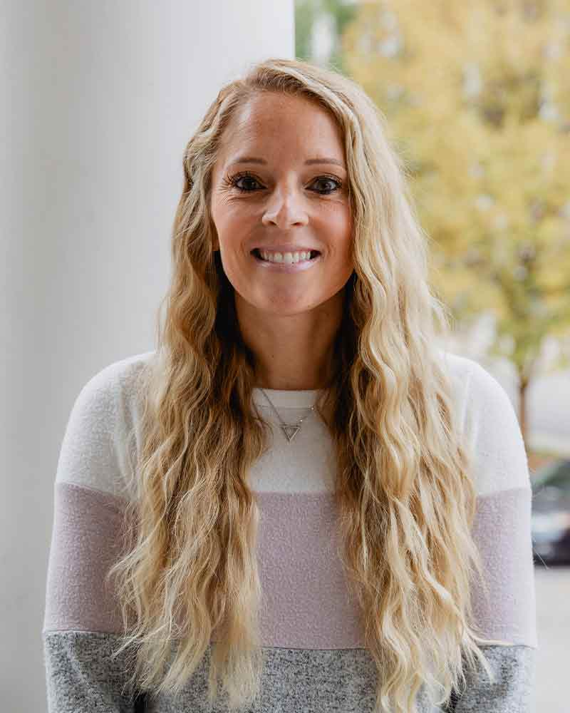 202205_MKTG_HEADSHOT_BledsoeKristin_WEB_v01
