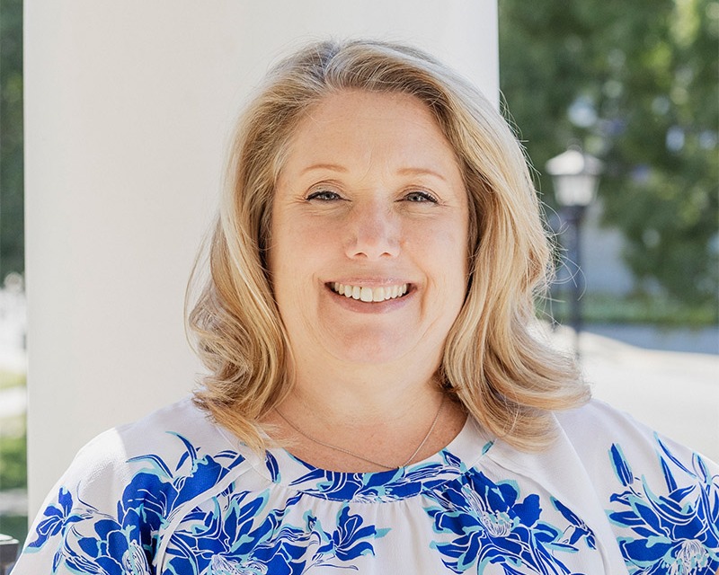 202211_MKTG_HEADSHOT_Dawn-Bethea_WEB_v01
