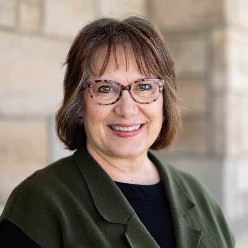 2025_MKTG_HEADSHOT_Diann-Diehl_WEB_v01