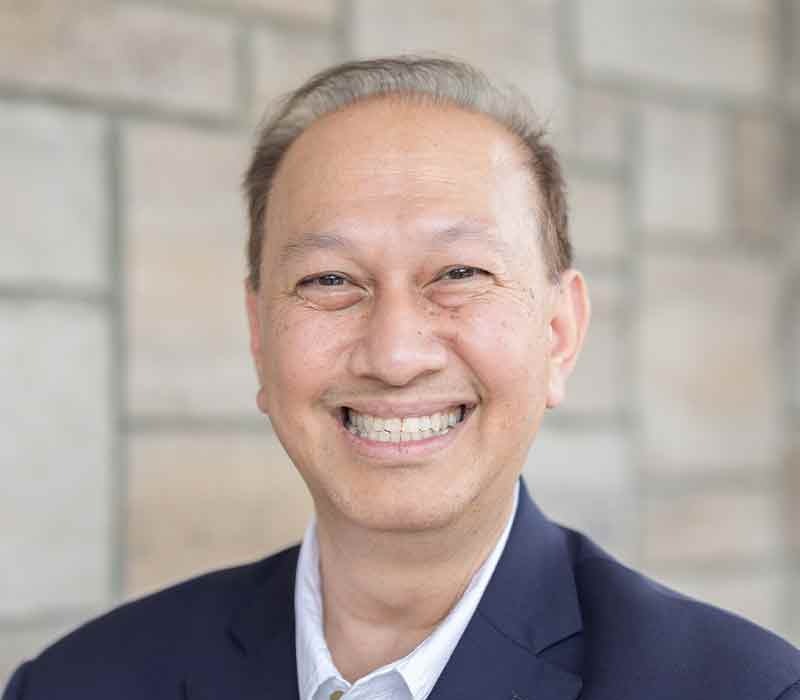2025_MKTG_HEADSHOT_Ronald-Barredo_v01