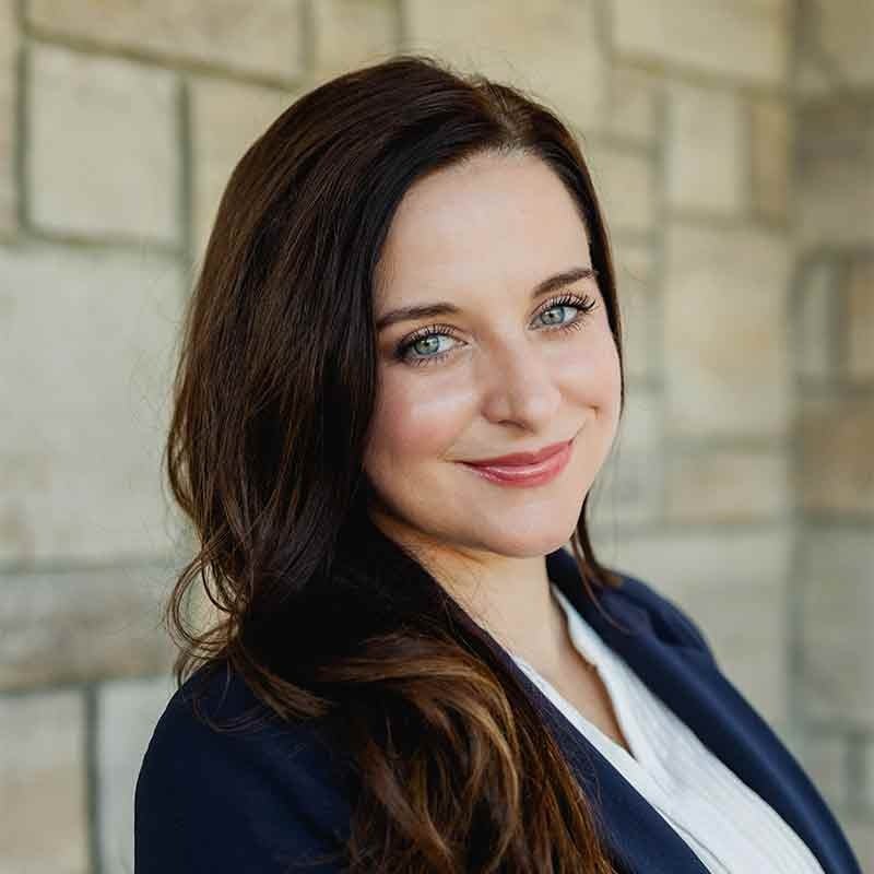 2026_MKTG_HEADSHOT_Jessica-Dykes_v01-1