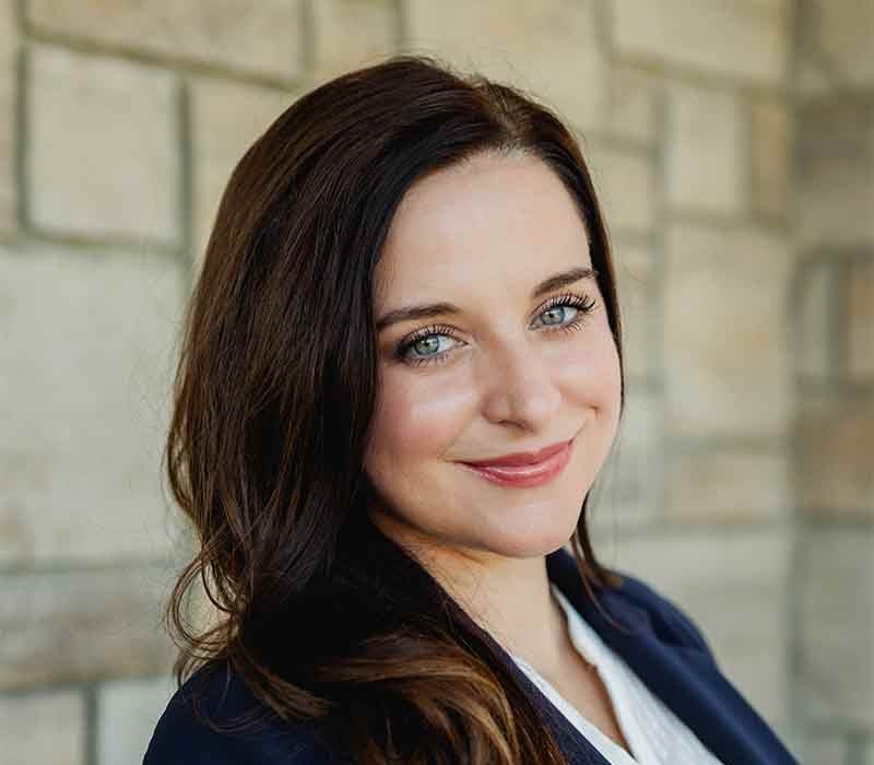 2026_MKTG_HEADSHOT_Jessica-Dykes_v01