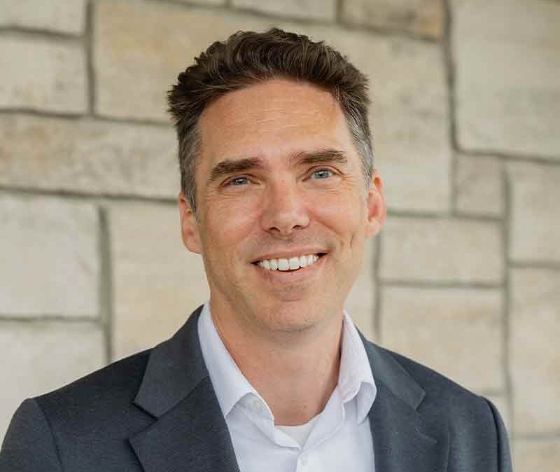 2026_MKTG_HEADSHOT_Tim-Gaines_v01