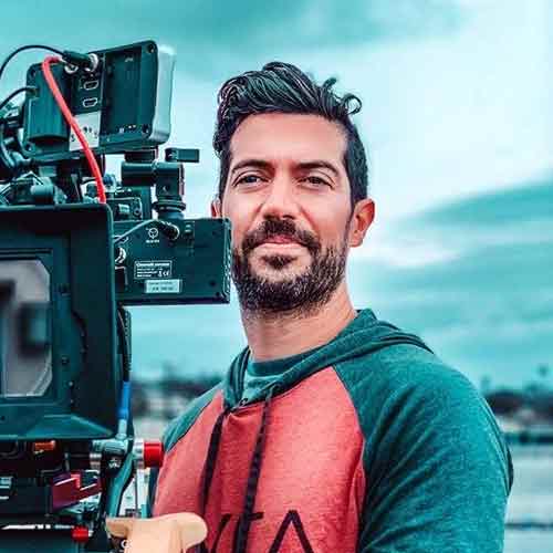 Headshot_Johnny-Derango Headshot_Johnny-Derango