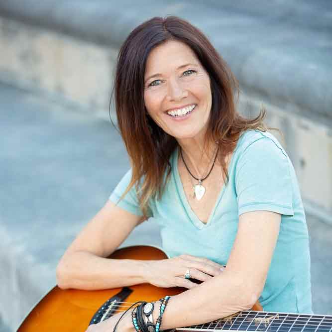 Kim McLean headshot
