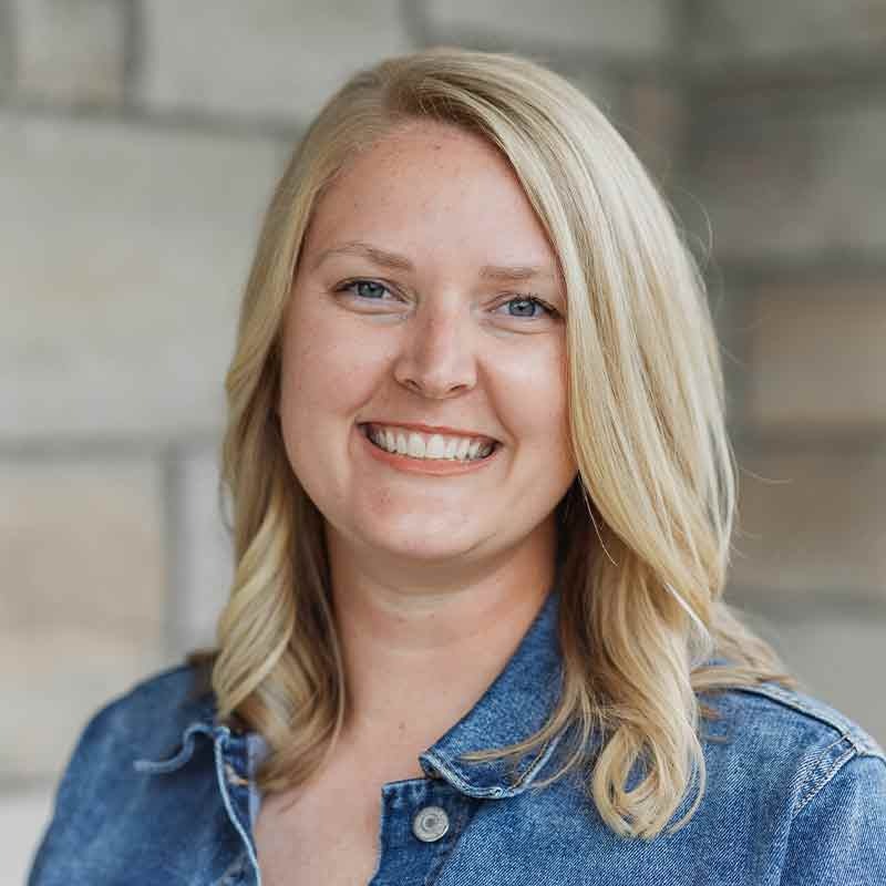 2024_MKTG_HEADSHOT_Gabriell-Mummert_WEB_v01